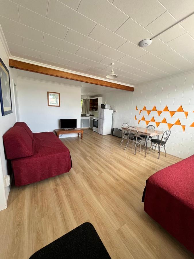 Bings Motel Бленхайм Екстериор снимка